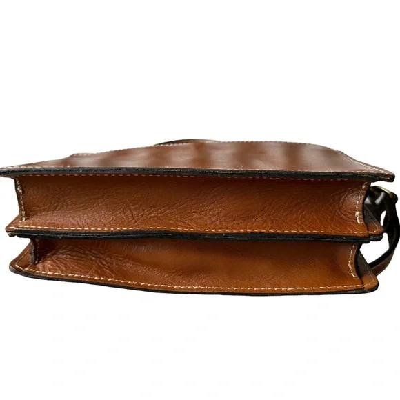 Patricia Nash Tooled Crossbody Handbag NWT - Picture 8 of 13